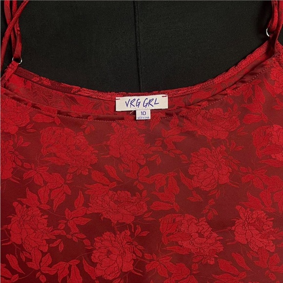 Red Burgundy Satin Floral Cami Cropped tank top - Picture 4 of 4